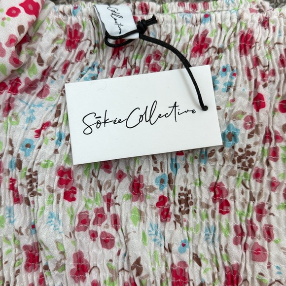 Sōkėe Collection Puff Sleeve Smocked Top Size X-Large NWT - Picture 9 of 9